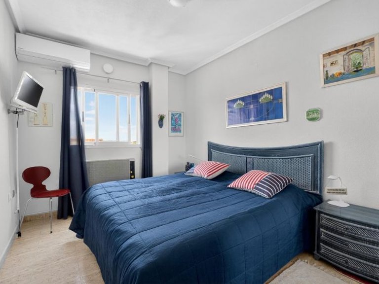 Apartment for Sale in Torrevieja, Alicante 17