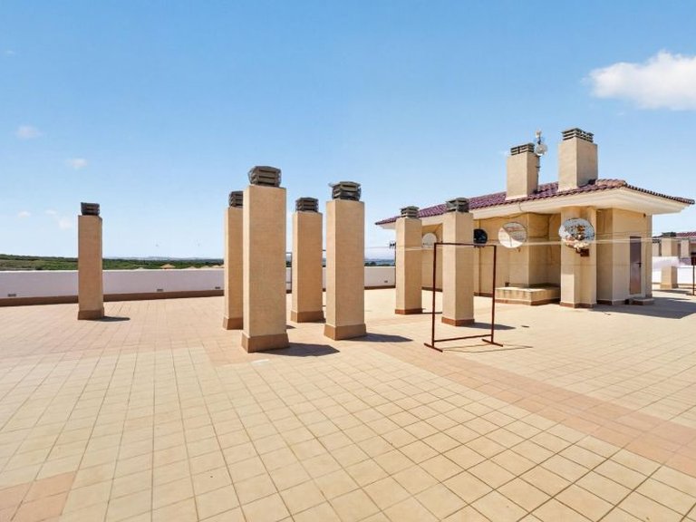 Apartment for Sale in Torrevieja, Alicante 27