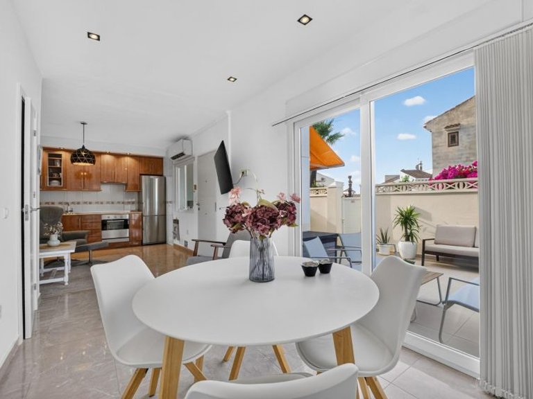 Apartment for Sale in Torrevieja, Alicante 2