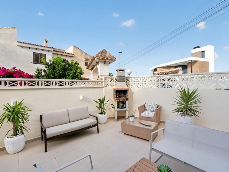Apartment for Sale in Torrevieja, Alicante 25