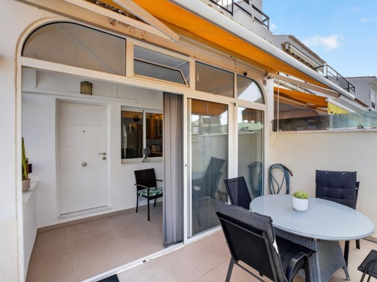 Apartment for Sale in Torrevieja, Alicante 21