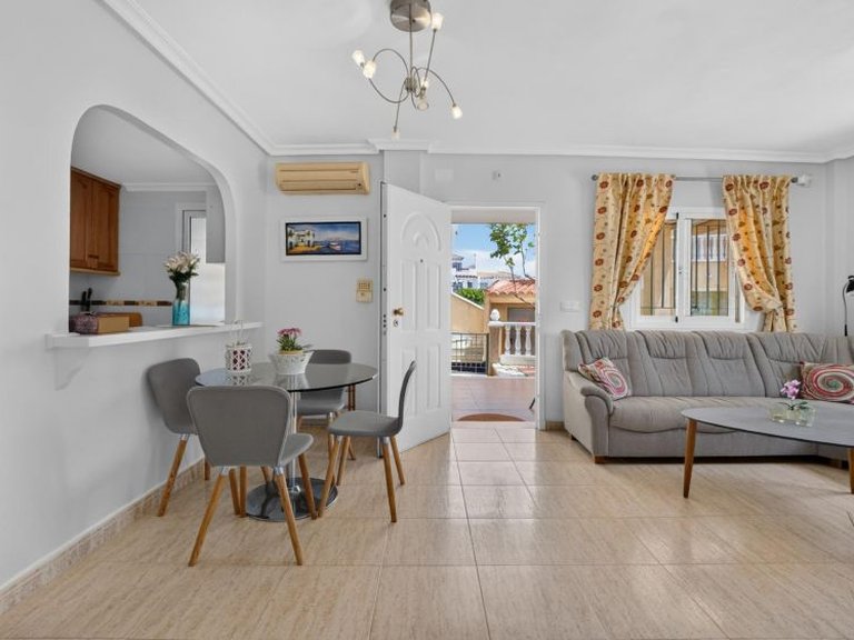Town House for Sale in Playa Flamenca, Alicante 2