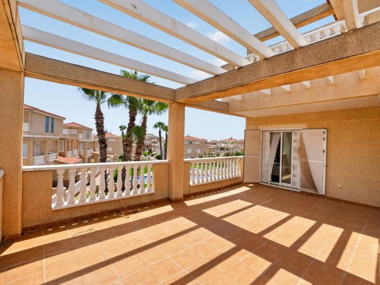Town House for Sale in Playa Flamenca, Alicante 25