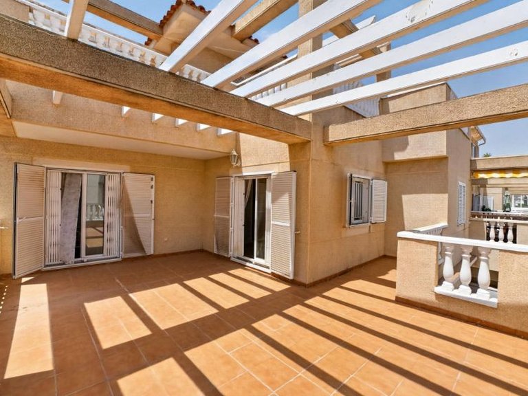 Town House for Sale in Playa Flamenca, Alicante 3