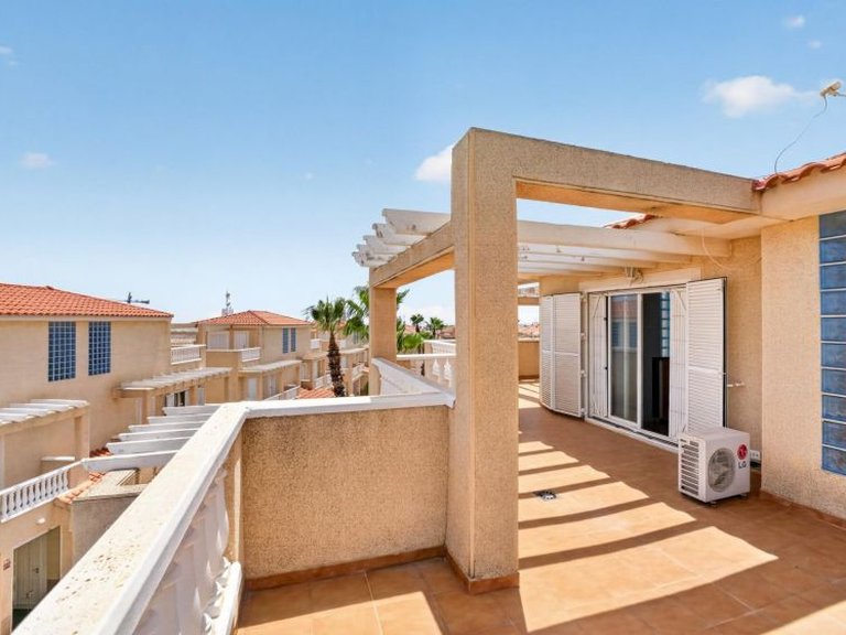 Town House for Sale in Playa Flamenca, Alicante 29