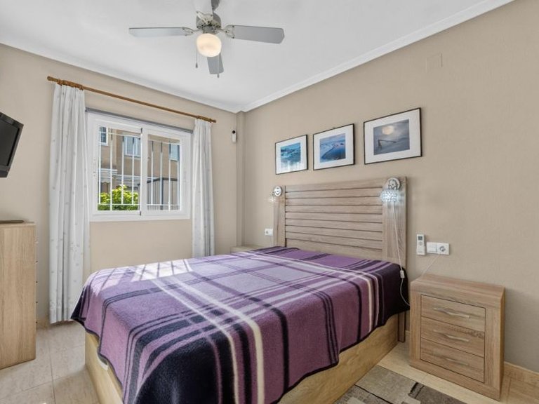 Apartment for Sale in Playa Flamenca, Alicante 15