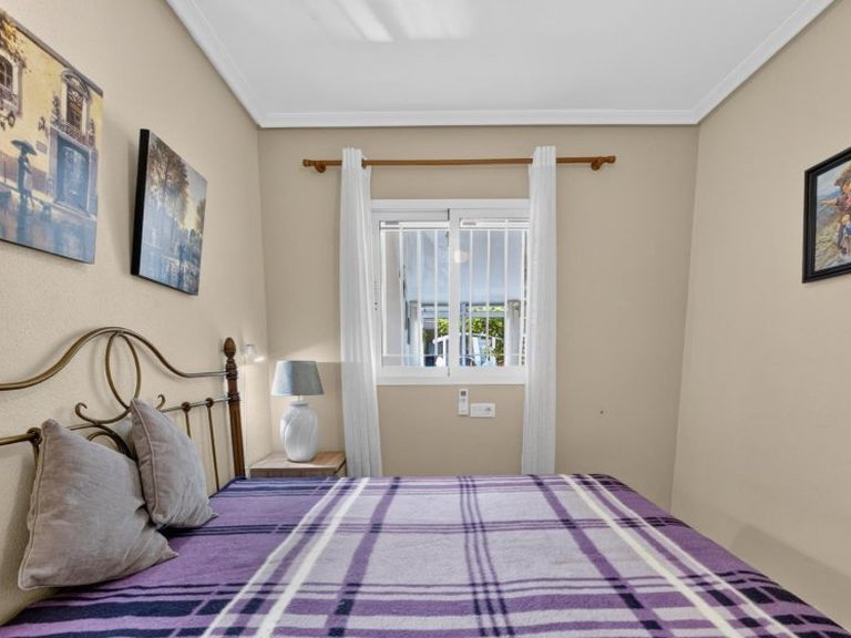 Apartment for Sale in Playa Flamenca, Alicante 20