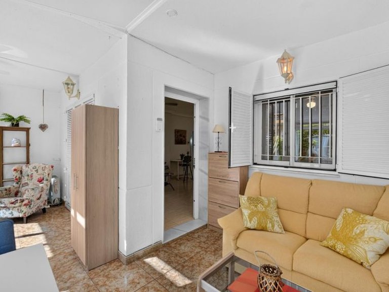Apartment for Sale in Playa Flamenca, Alicante 24
