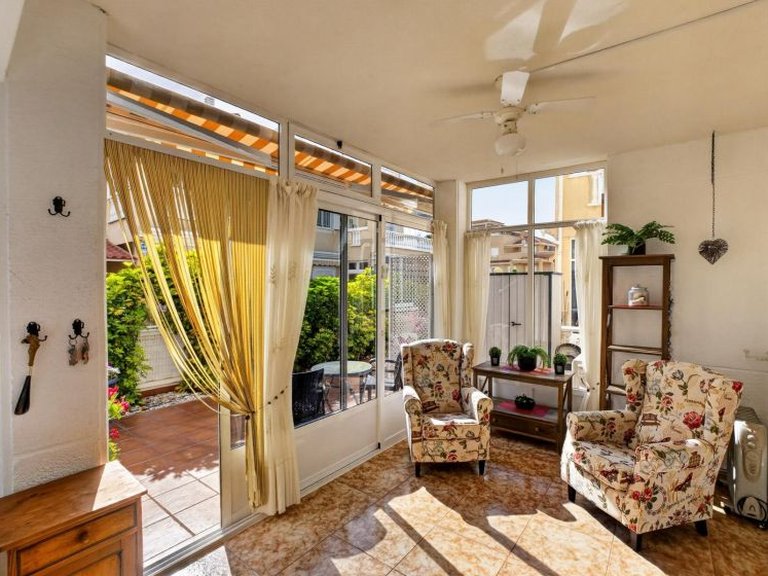 Apartment for Sale in Playa Flamenca, Alicante 25