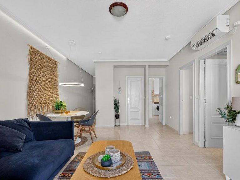 Apartment for Sale in Torrevieja, Alicante 6
