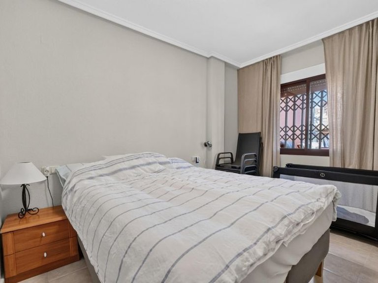 Apartment for Sale in Torrevieja, Alicante 10