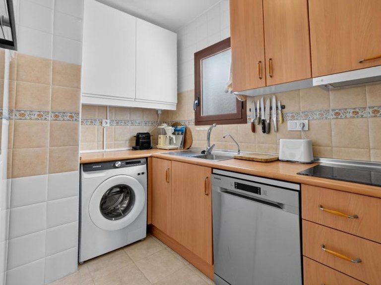 Apartment for Sale in Torrevieja, Alicante 12
