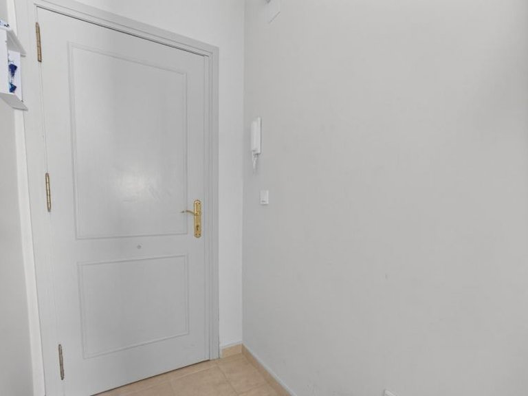 Apartment for Sale in Torrevieja, Alicante 15