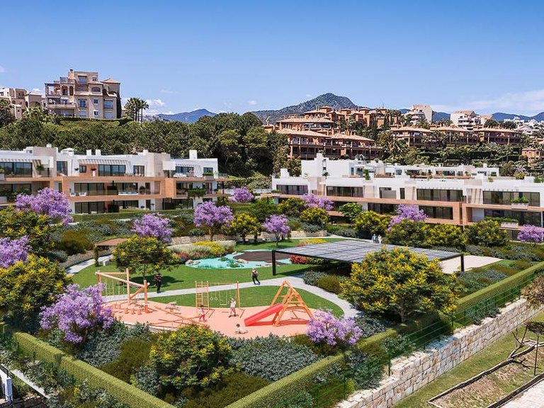 Apartment for Sale in Atalaya, Malaga 4