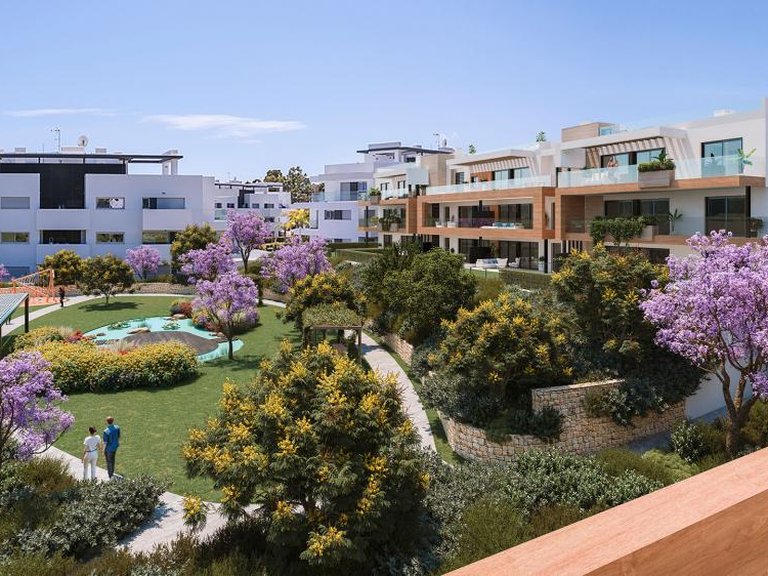 Apartment for Sale in Atalaya, Malaga 5