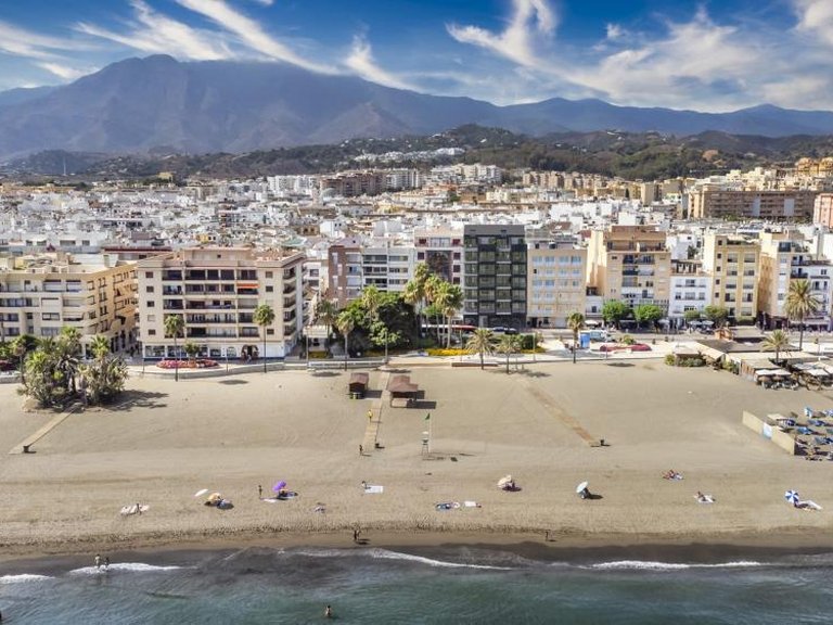 Apartment for Sale in Estepona, Malaga 1