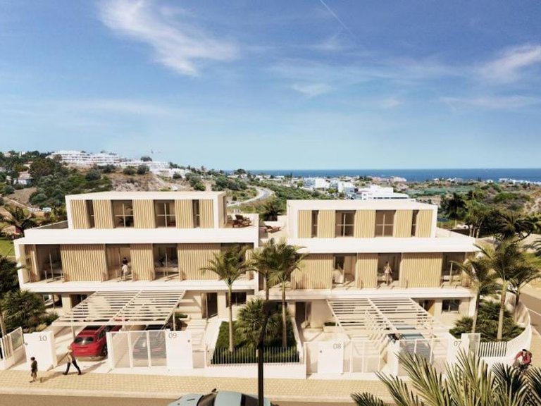Villa for Sale in Estepona, Malaga 1