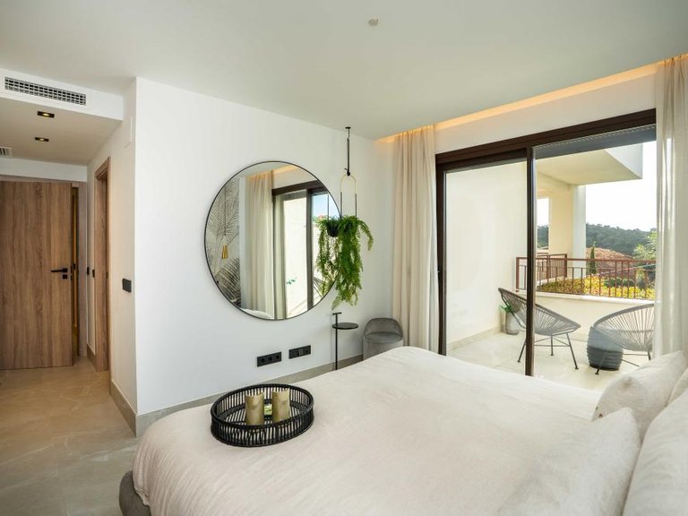 Apartment for Sale in Marbella, Malaga 2