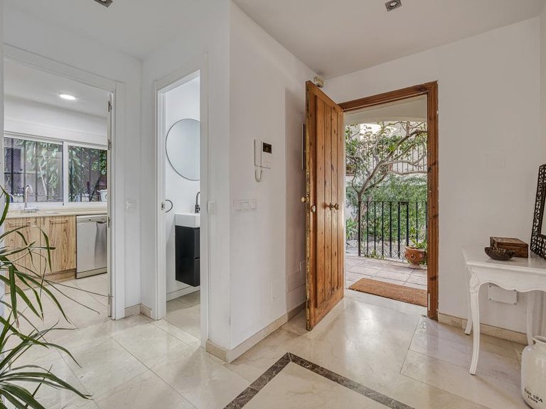 Apartment for Sale in Marbella, Malaga 2
