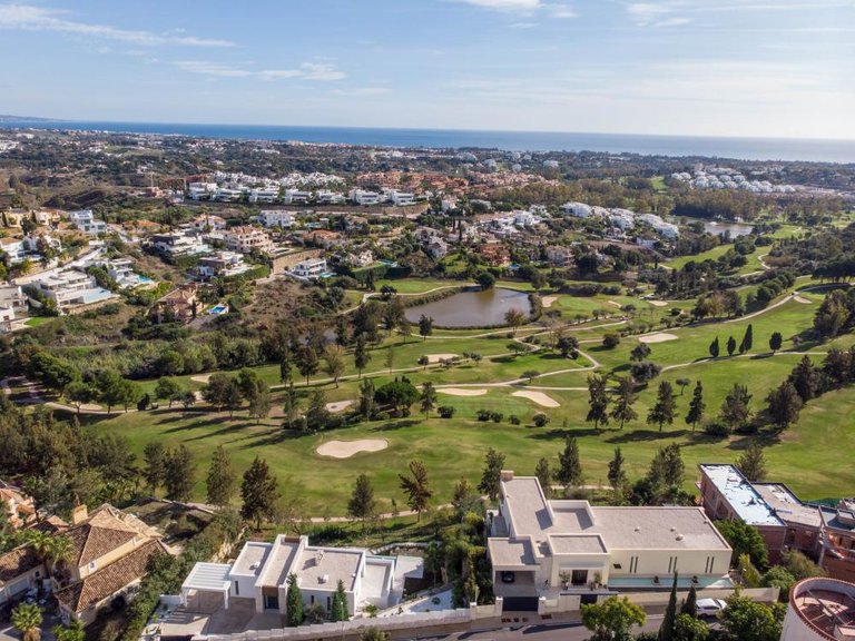 Villa for Sale in Benahavís, Malaga 3