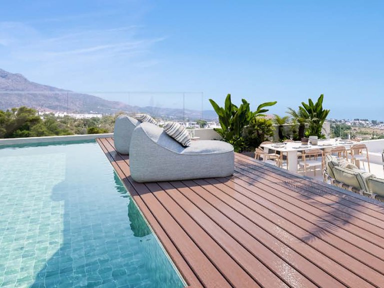 Apartment for Sale in Benahavís, Malaga 1