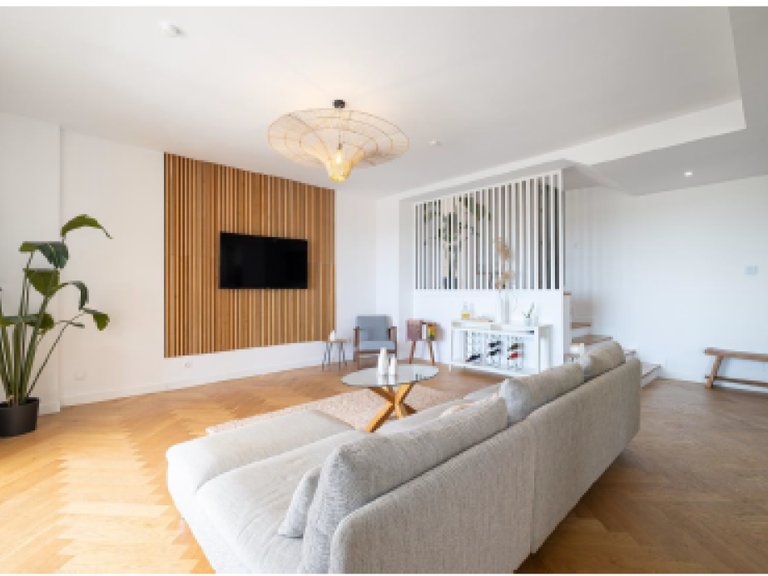 Penthouse for Sale in Nueva Andalucía, Malaga 10