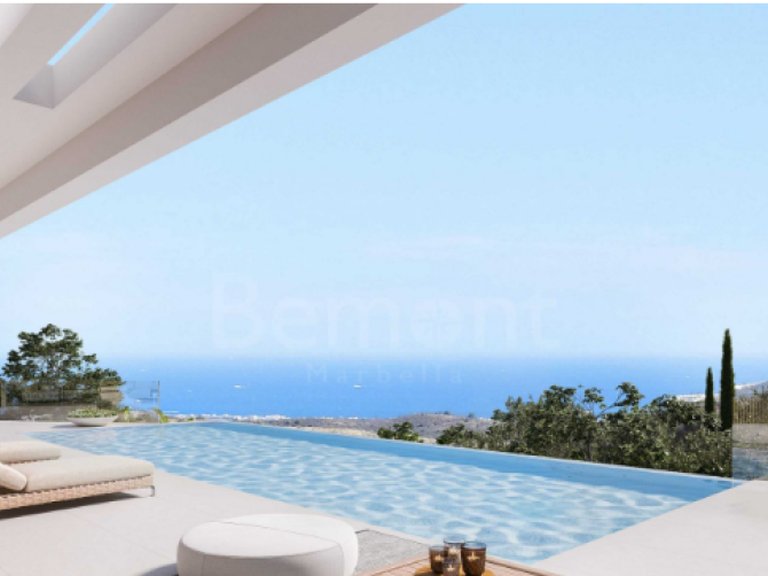 Villa for Sale in Mijas Costa, Malaga 8