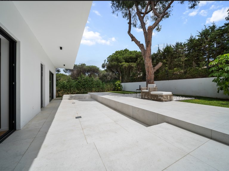 Villa for Sale in Marbella, Malaga 8