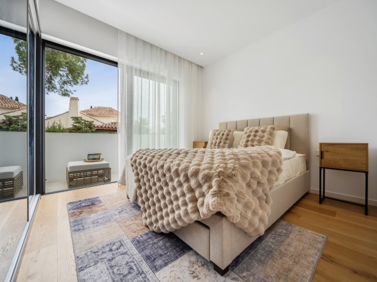 Villa for Sale in Marbella, Malaga 20