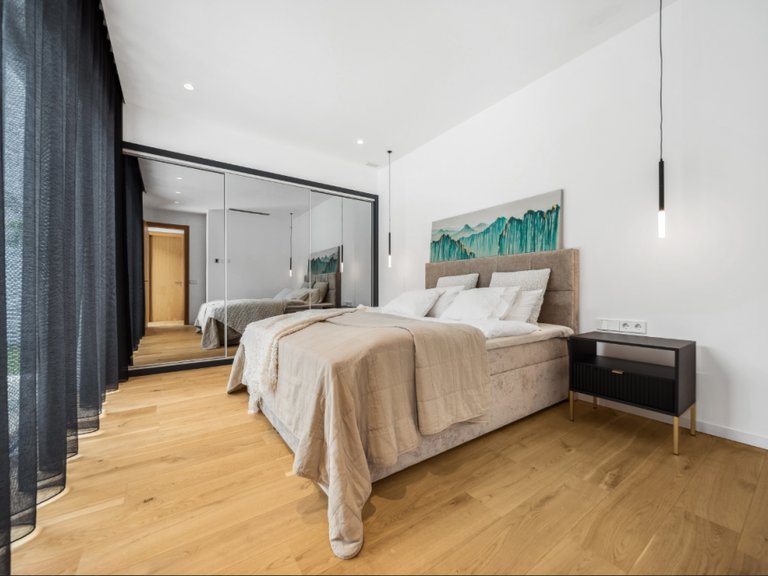 Villa for Sale in Marbella, Malaga 24