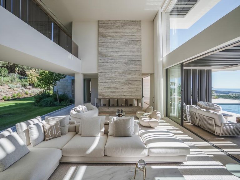 Villa for Sale in Sotogrande, Malaga 13