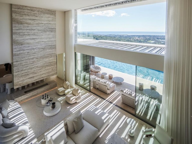 Villa for Sale in Sotogrande, Malaga 14
