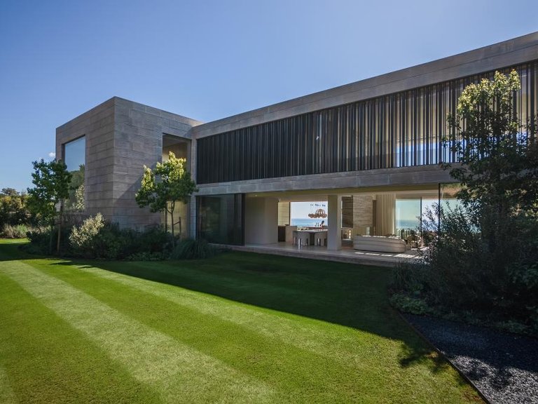 Villa for Sale in Sotogrande, Malaga 2