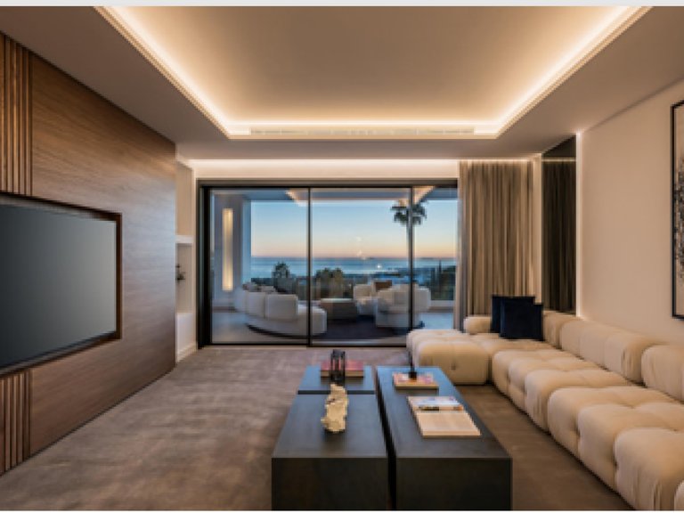 Villa for Sale in Marbella, Malaga 16