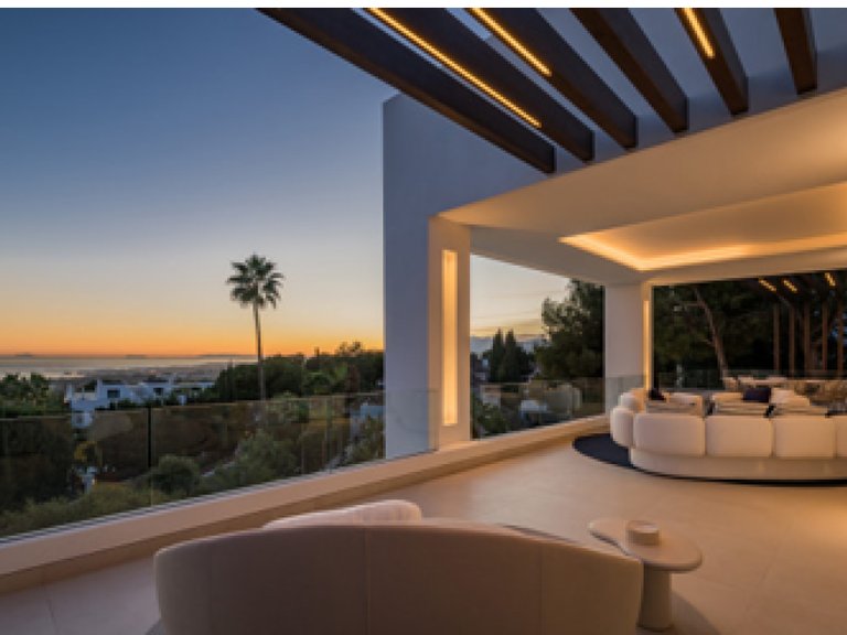 Villa for Sale in Marbella, Malaga 17