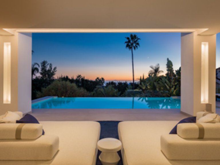 Villa for Sale in Marbella, Malaga 18