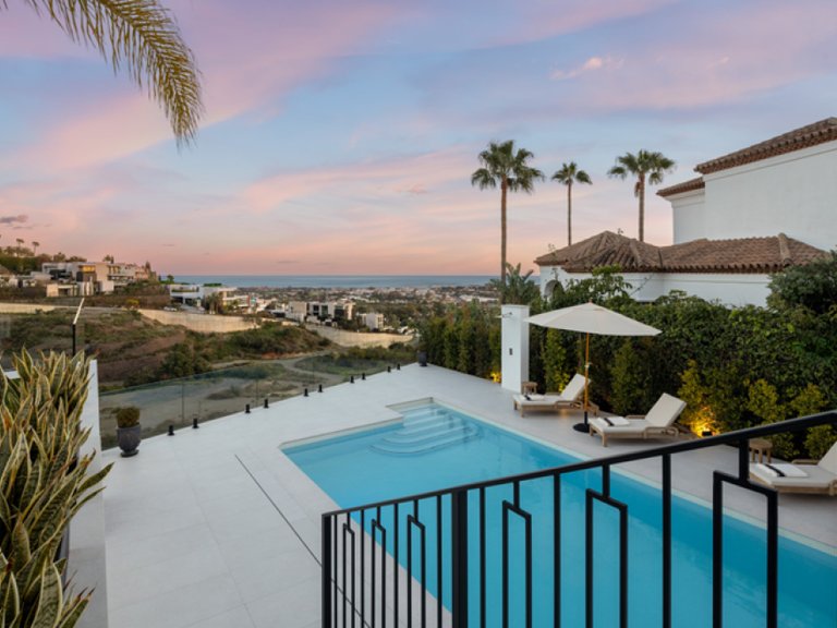 Villa for Sale in Benahavís, Malaga 2