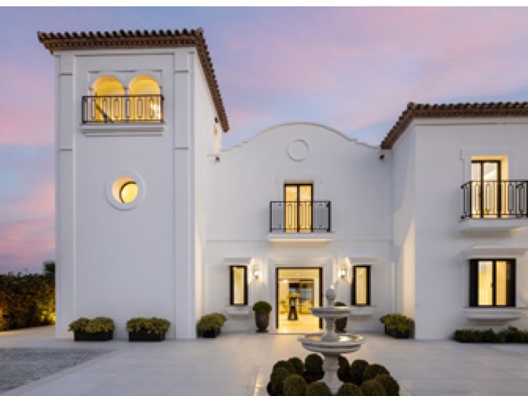 Villa for Sale in Benahavís, Malaga 13
