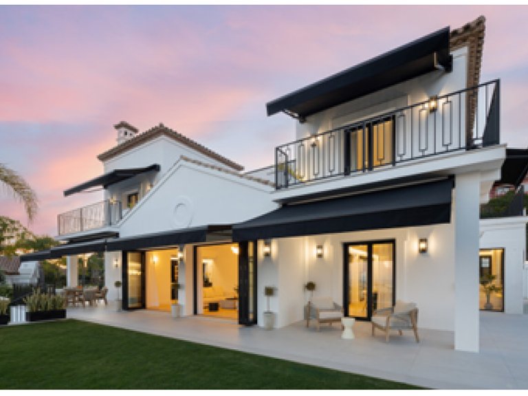 Villa for Sale in Benahavís, Malaga 14