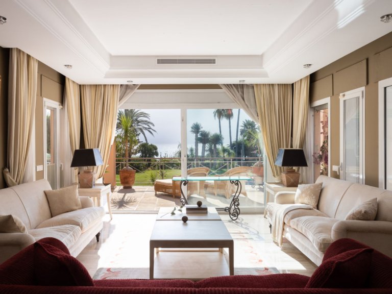 Villa for Sale in New Golden Mile, Malaga 7