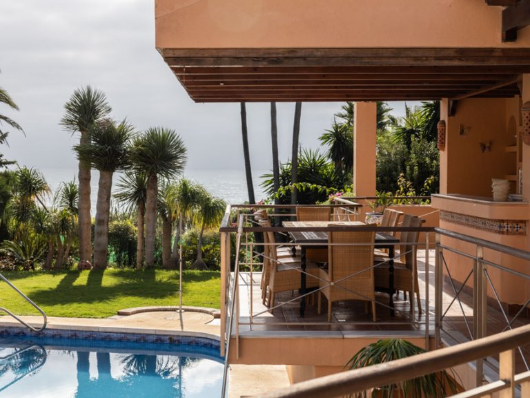 Villa for Sale in New Golden Mile, Malaga 13