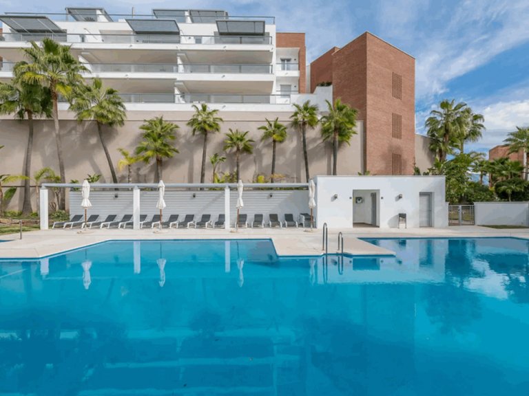 Apartment for Sale in Benahavís, Malaga 1