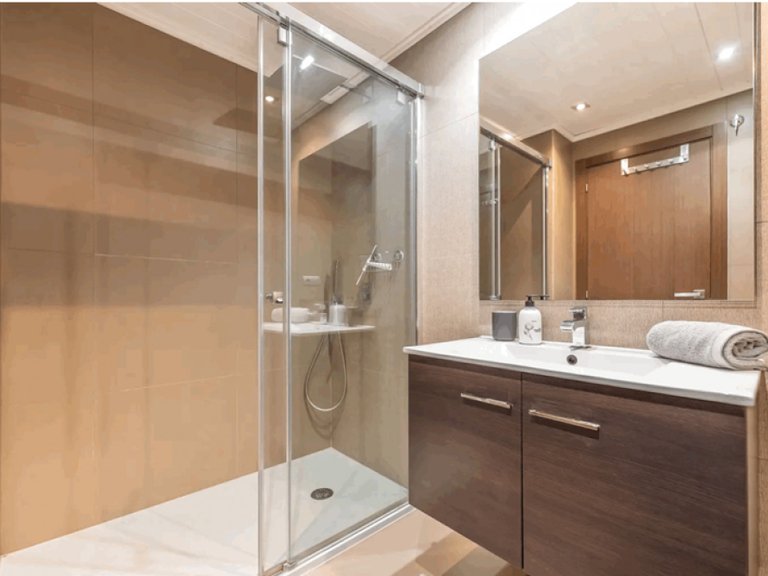 Apartment for Sale in Benahavís, Malaga 5
