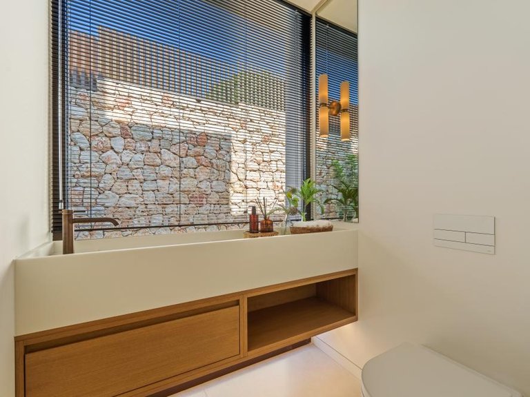 Villa for Sale in New Golden Mile, Malaga 20
