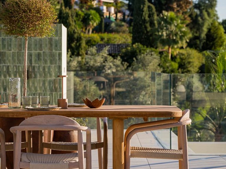 Villa for Sale in New Golden Mile, Malaga 17