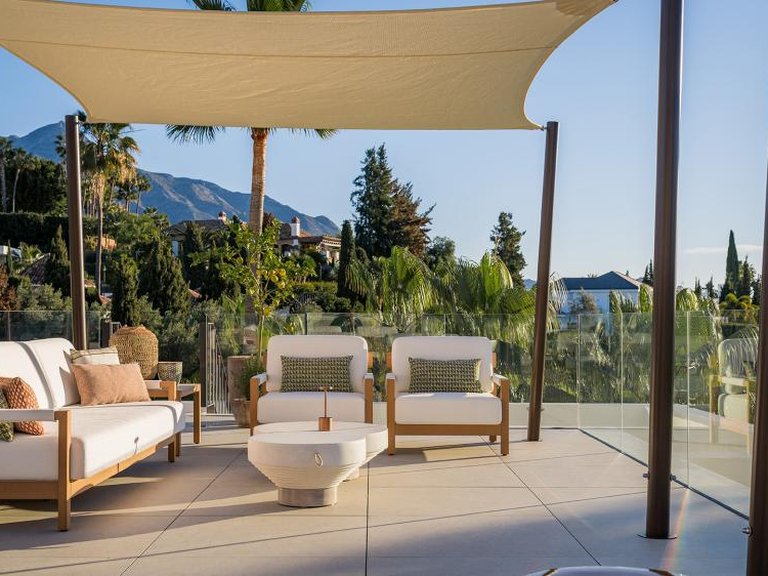 Villa for Sale in New Golden Mile, Malaga 27
