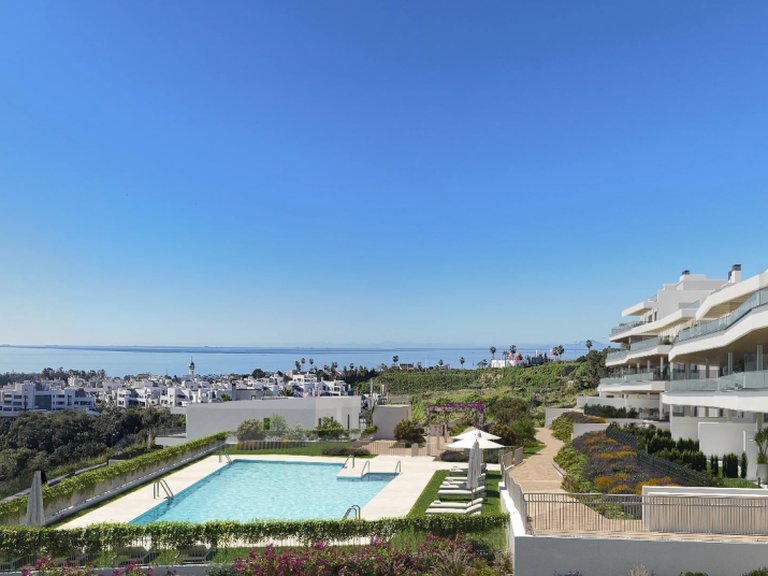 Apartment for Sale in Estepona, Malaga 1