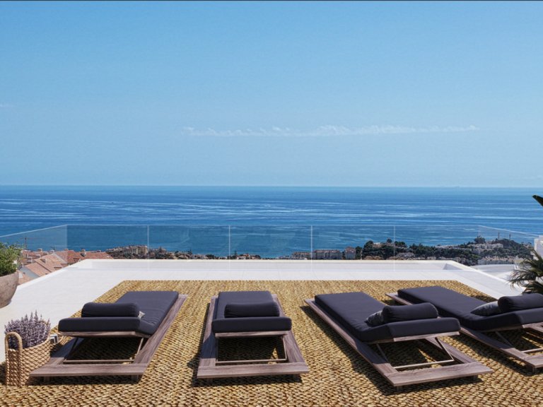 Town House for Sale in Elviria, Malaga 2