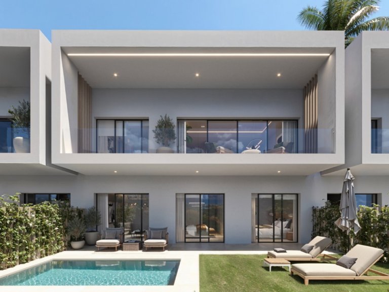 Villa for Sale in Casares, Malaga 1