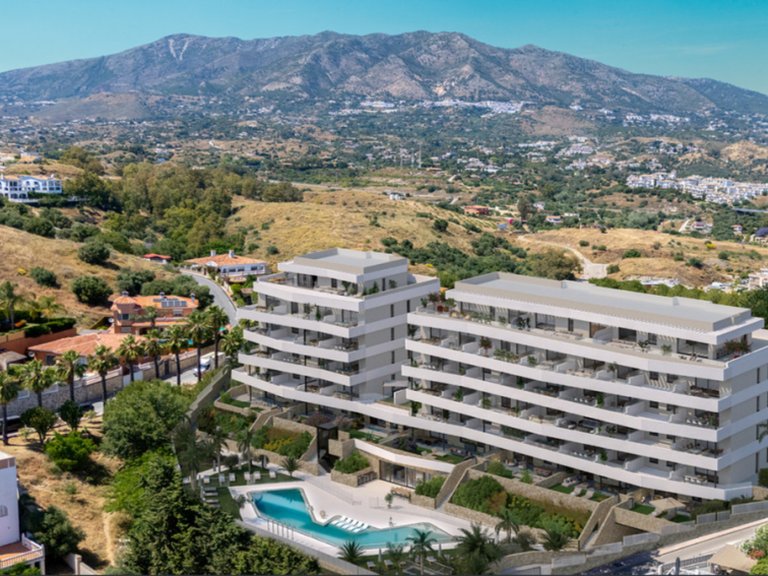 Apartment for Sale in Calanova Golf, Malaga 2